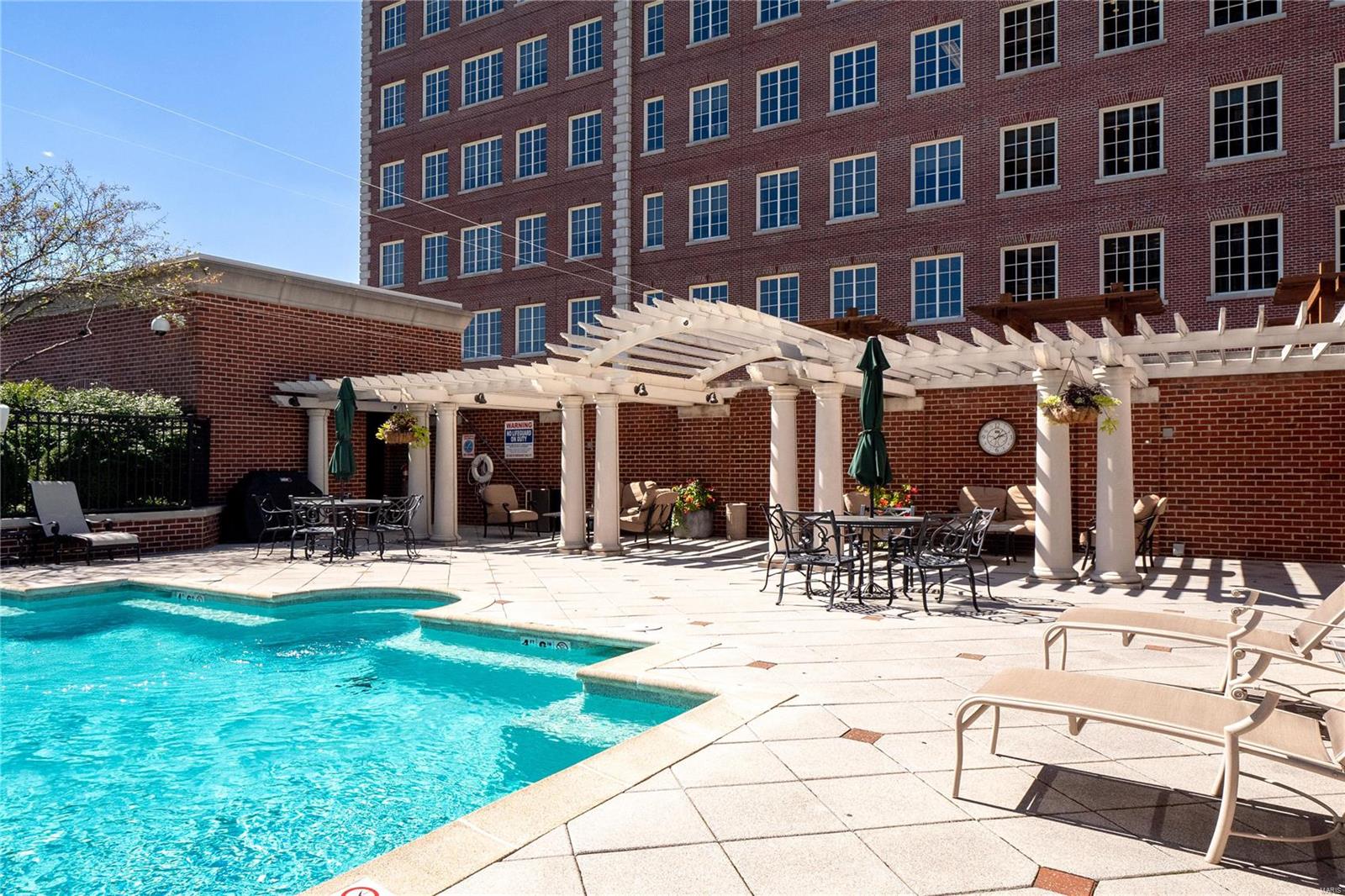 Plaza In Clayton A Condo The - Residential