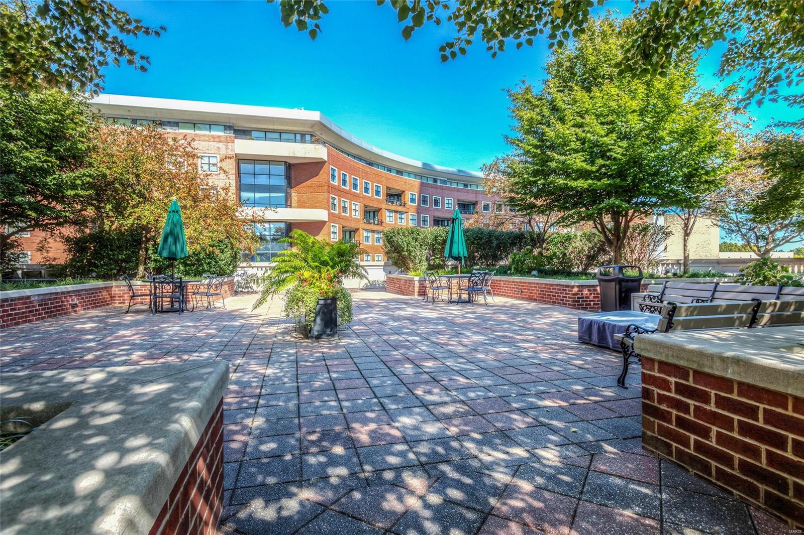 Plaza In Clayton A Condo The - Residential