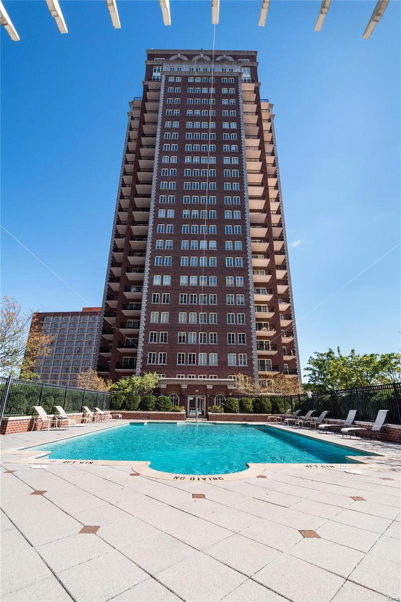 Plaza In Clayton A Condo The - Residential