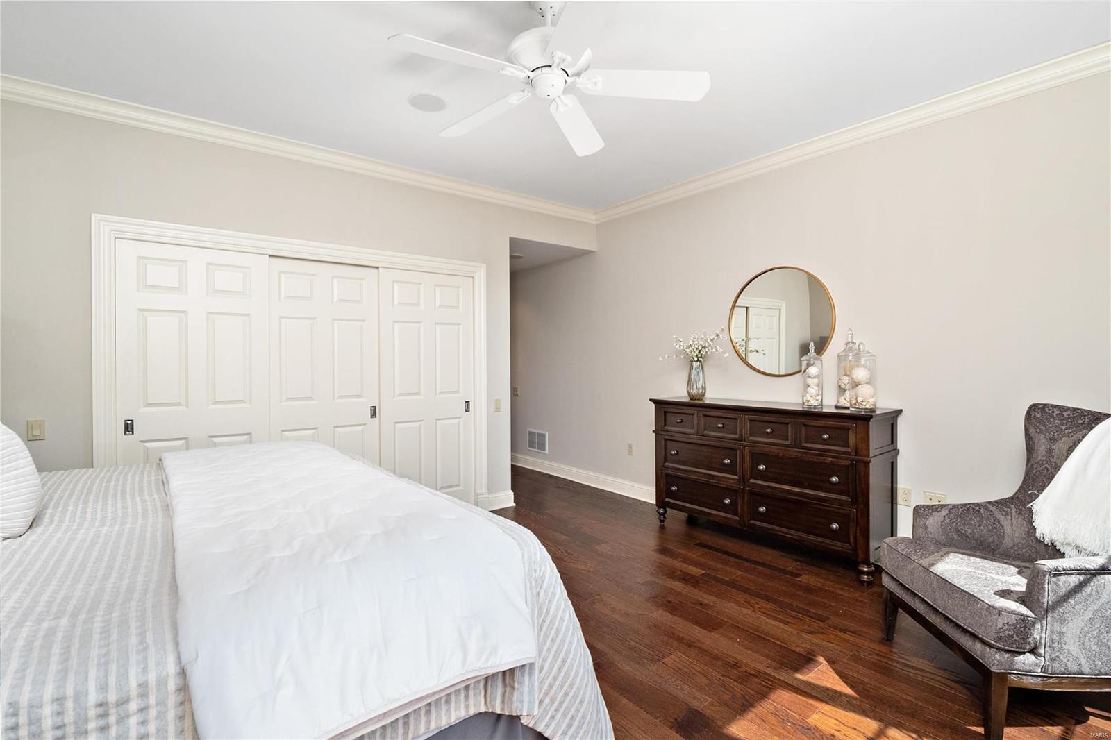 Plaza In Clayton A Condo The - Residential