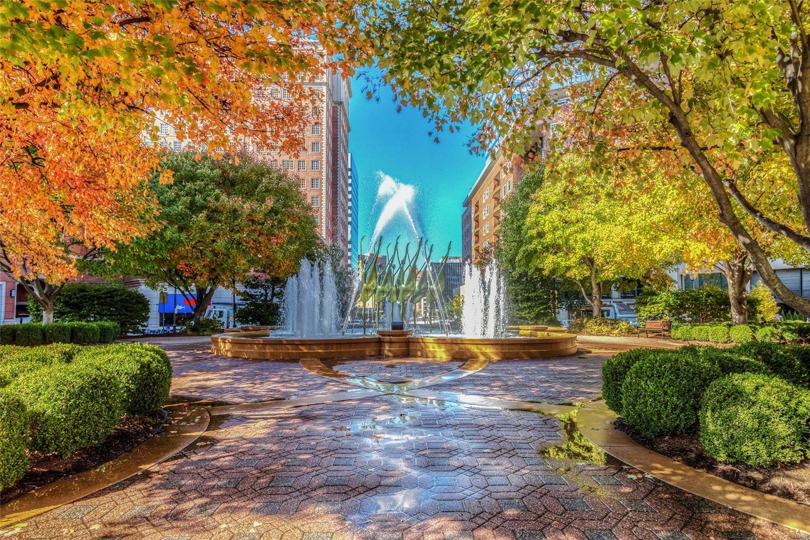 Plaza In Clayton A Condo The - Residential