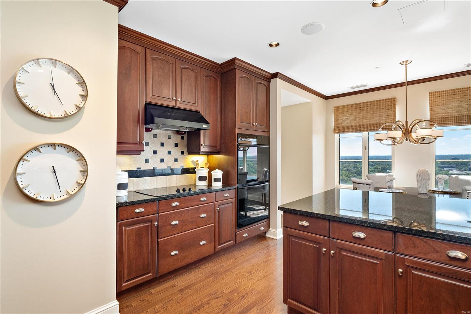 Plaza In Clayton A Condo The - Residential