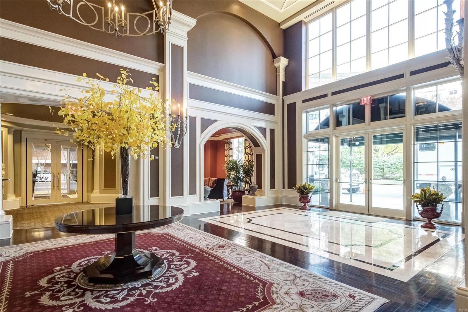 Plaza In Clayton A Condo The - Residential