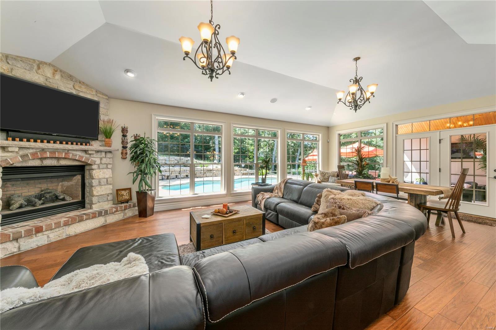 Stonecastle - Residential