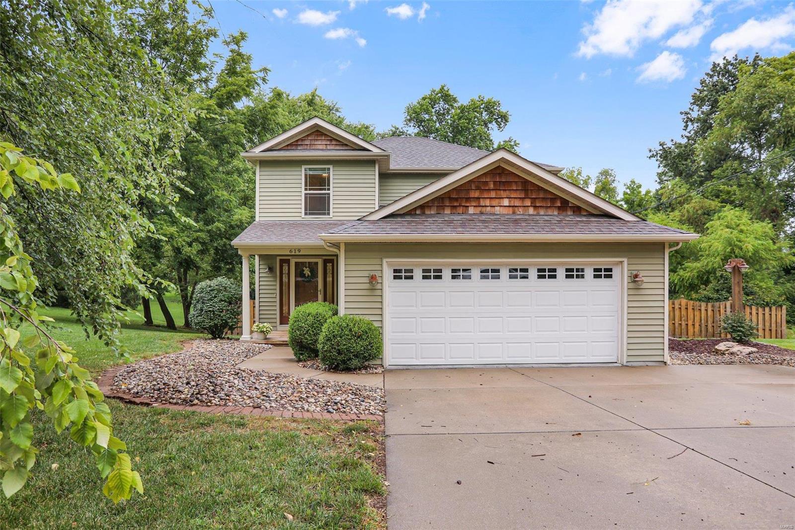 View Edwardsville, IL 62025 house