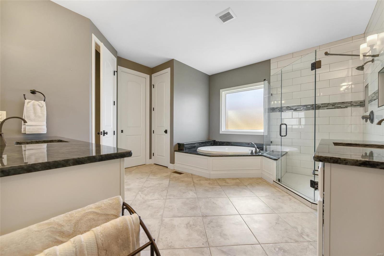 Paradise Valley East - Residential