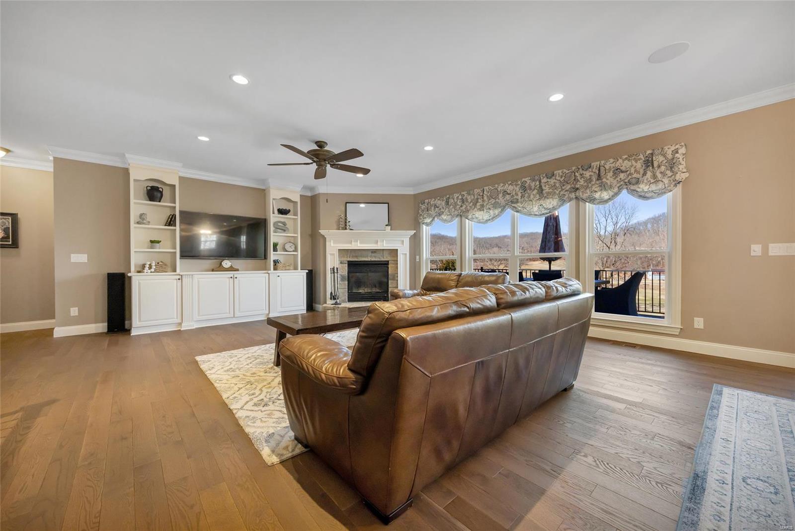 Paradise Valley East - Residential