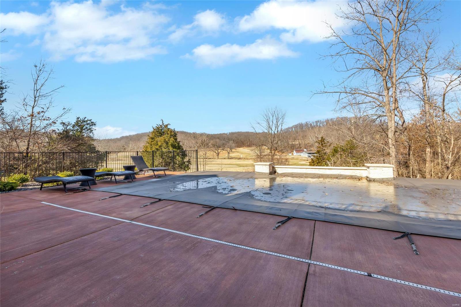 Paradise Valley East - Residential