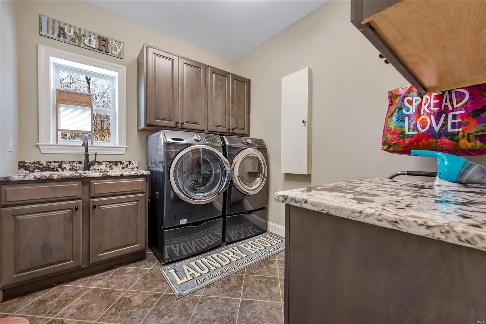 Paradise Valley East - Residential