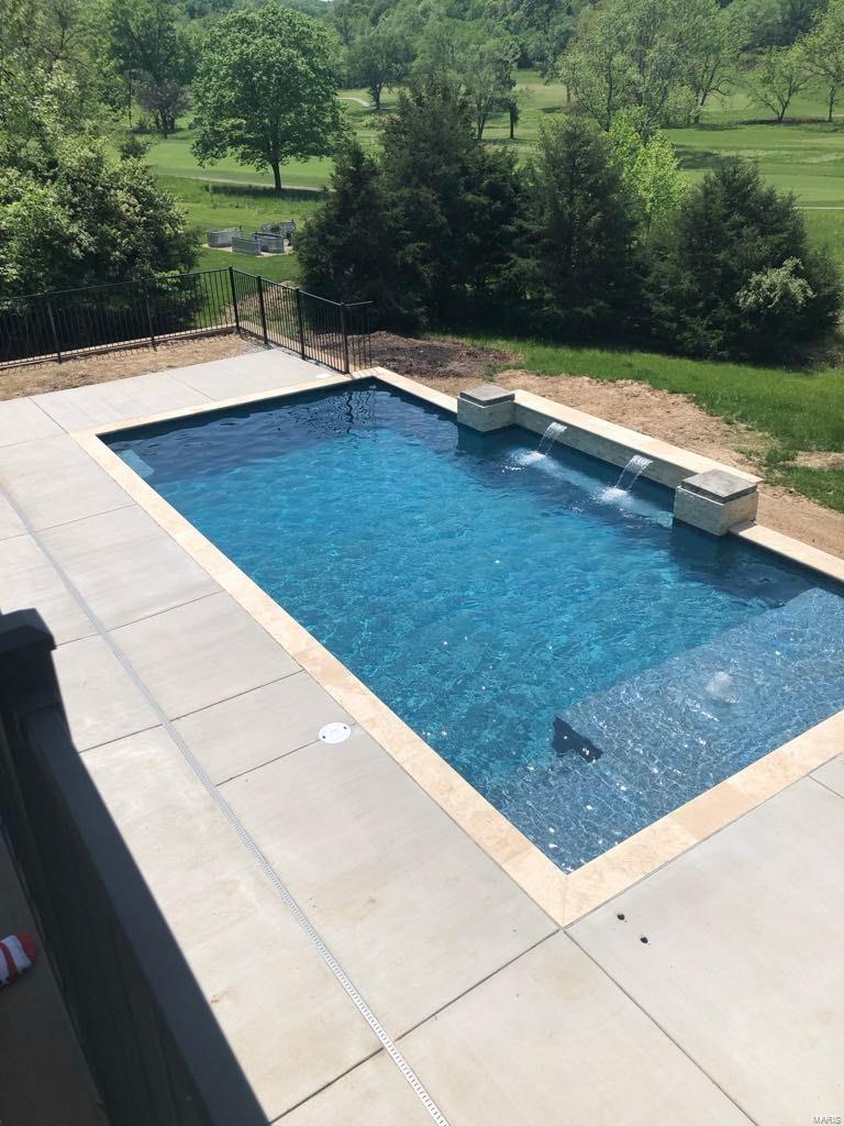 Paradise Valley East - Residential