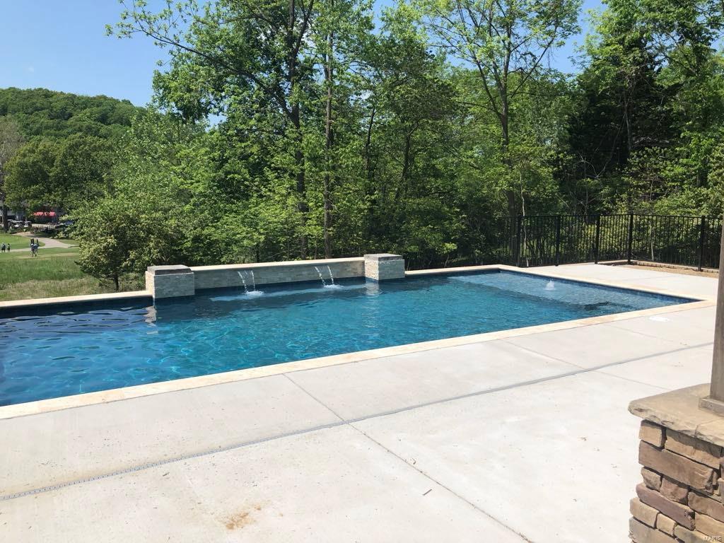 Paradise Valley East - Residential