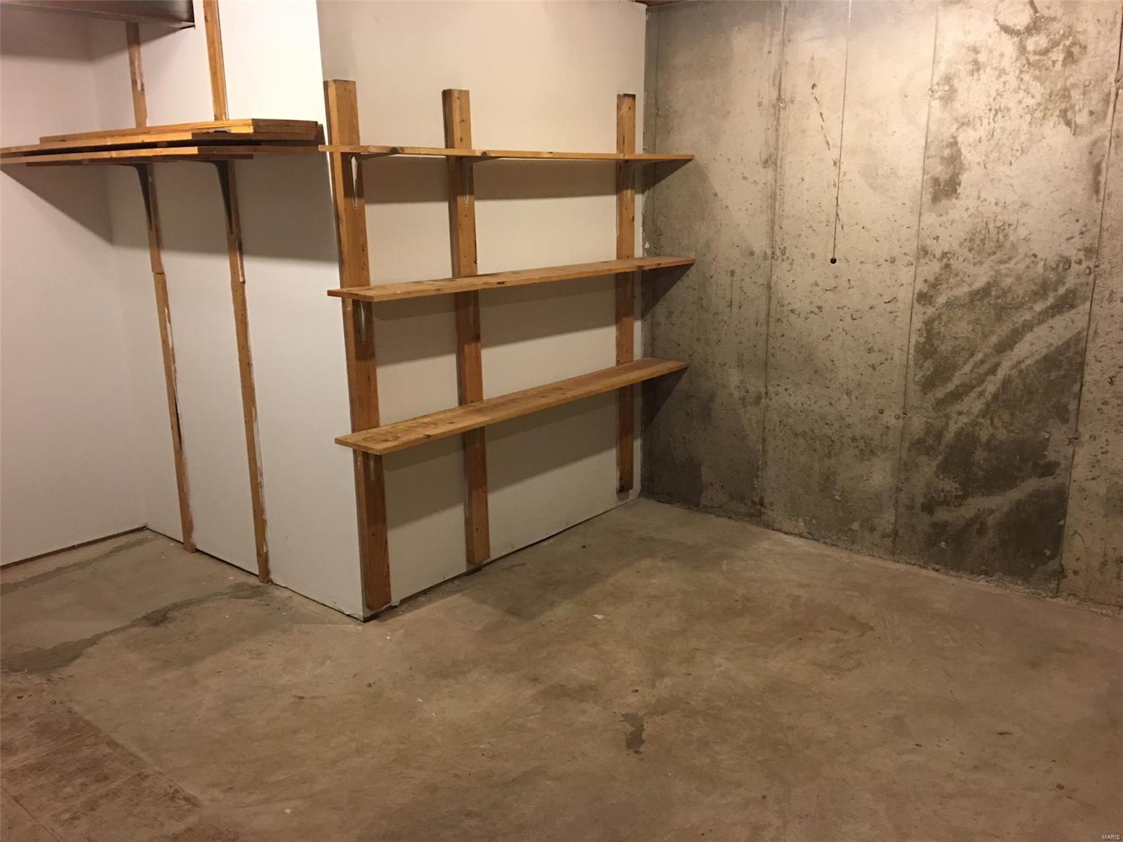 Twelfth Amendment/Plat/Casa Vl - Residential Lease