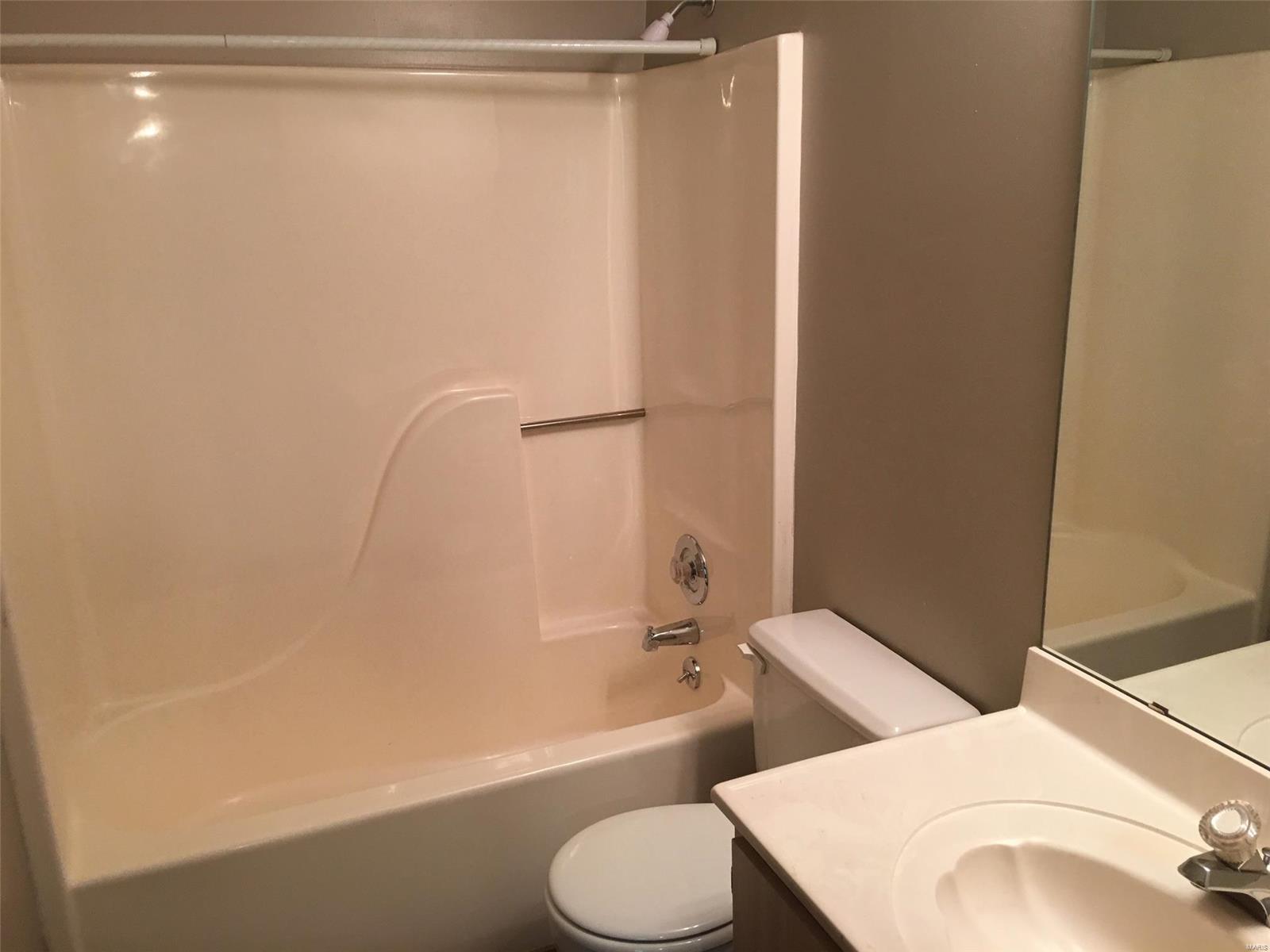 Twelfth Amendment/Plat/Casa Vl - Residential Lease