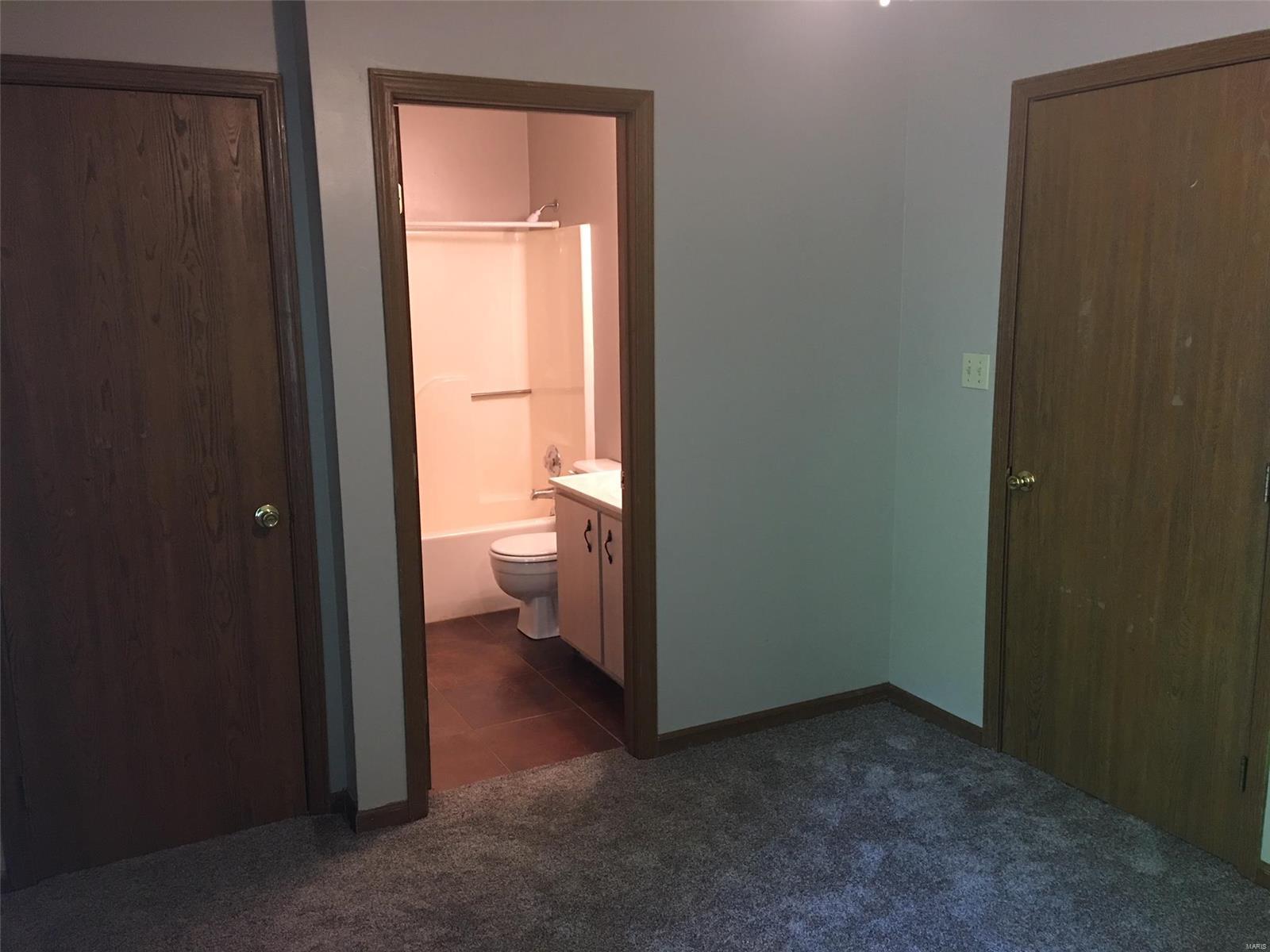 Twelfth Amendment/Plat/Casa Vl - Residential Lease