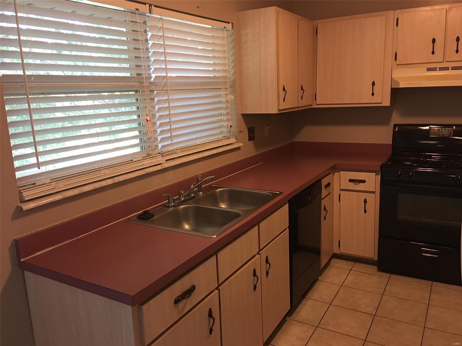 Twelfth Amendment/Plat/Casa Vl - Residential Lease