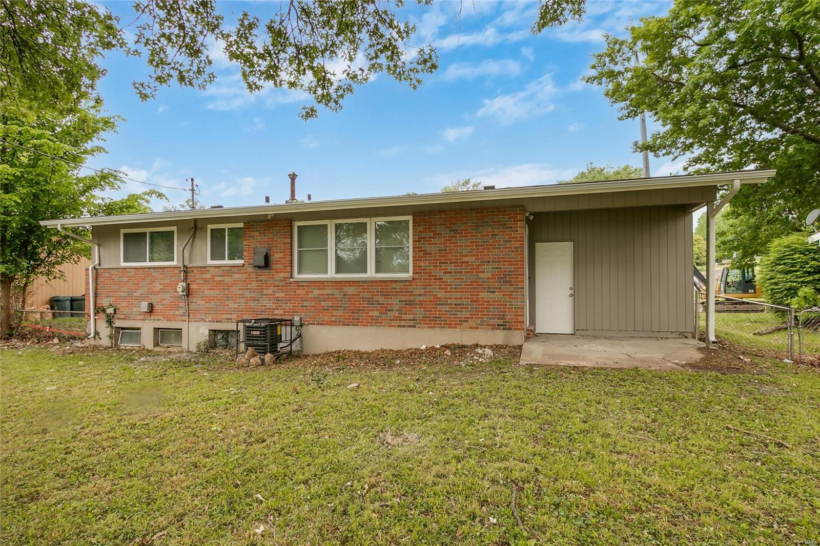 Hathaway Manor - Residential