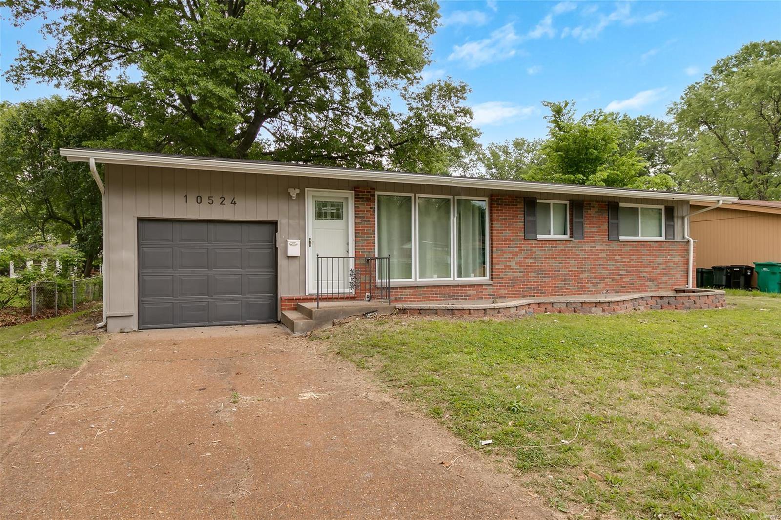 Hathaway Manor - Residential