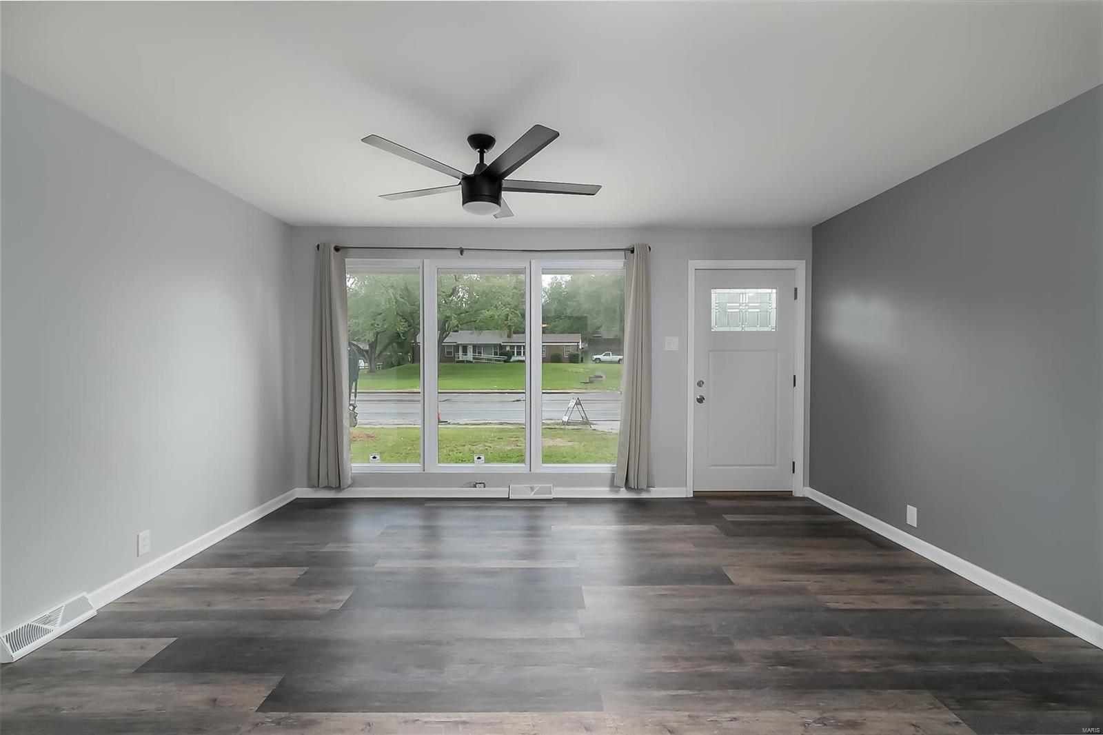 Hathaway Manor - Residential