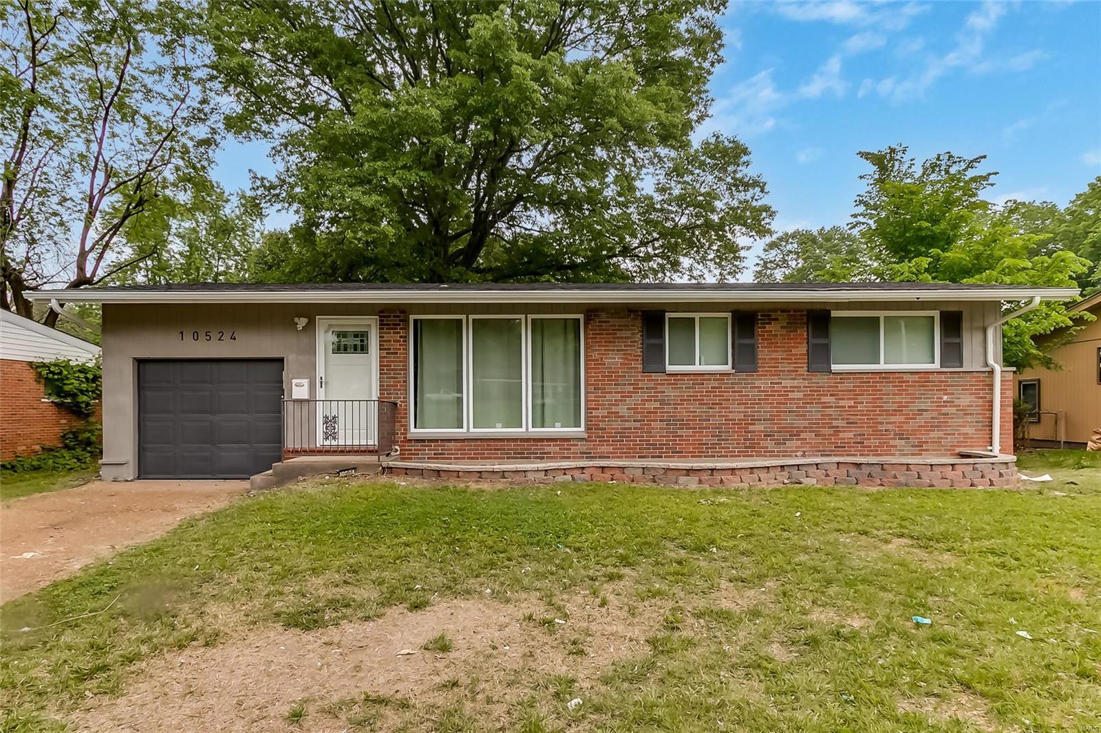 Hathaway Manor - Residential