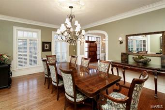 Huntleigh Manor - Residential