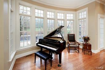 Huntleigh Manor - Residential