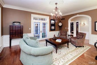 Huntleigh Manor - Residential