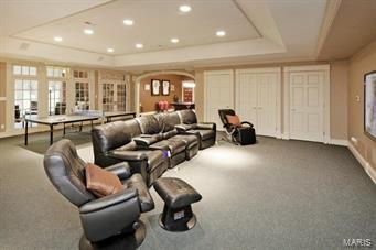 Huntleigh Manor - Residential