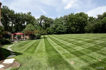 Huntleigh Manor - Residential