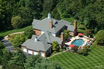 Huntleigh Manor - Residential