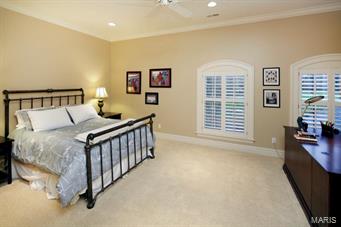 Huntleigh Manor - Residential