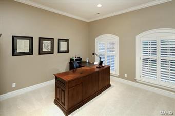 Huntleigh Manor - Residential