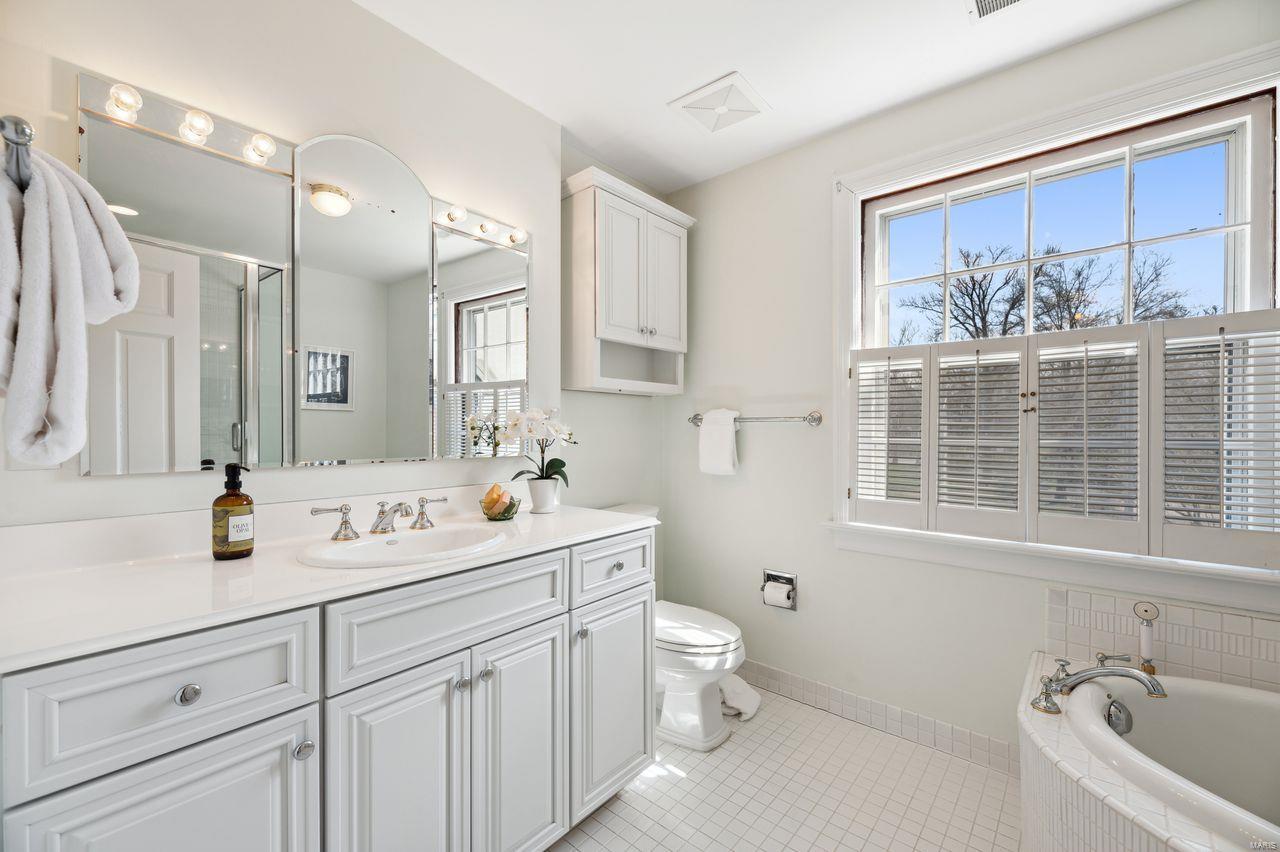 Hawbrook Common - Residential