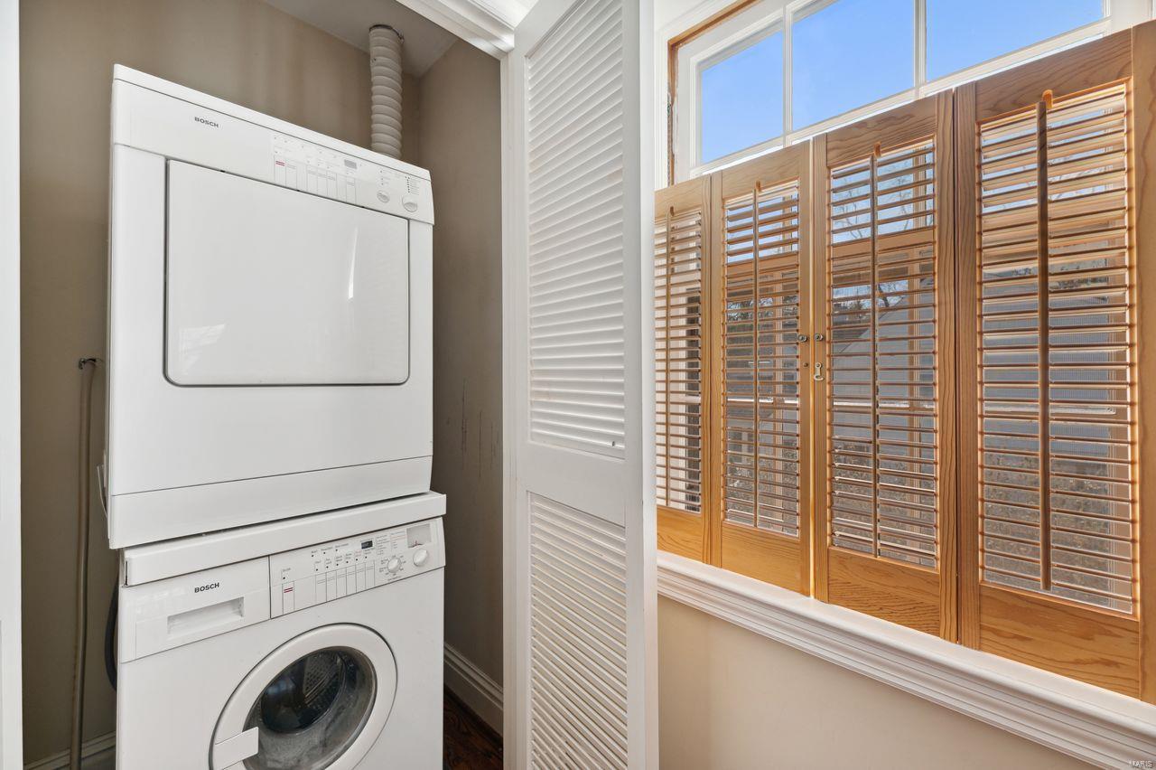 Hawbrook Common - Residential