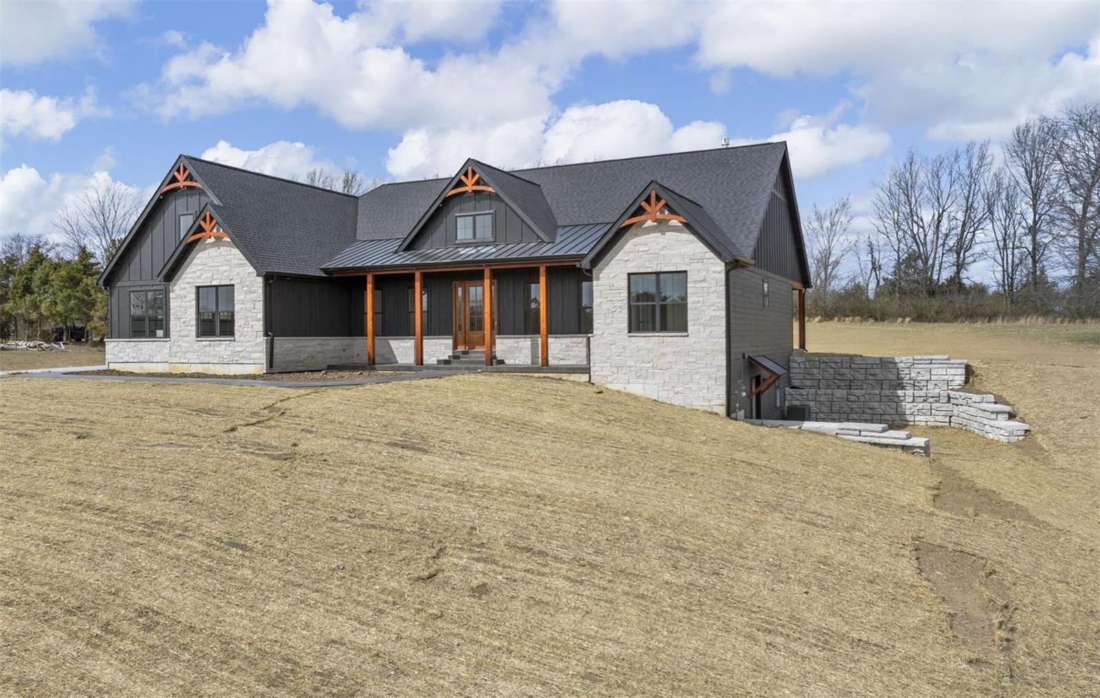 121 Spoonbill Lane