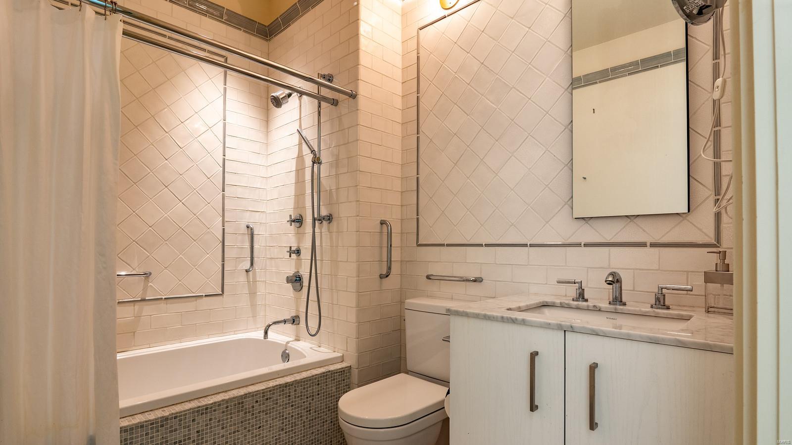 Maryland Walk A Condo - Residential