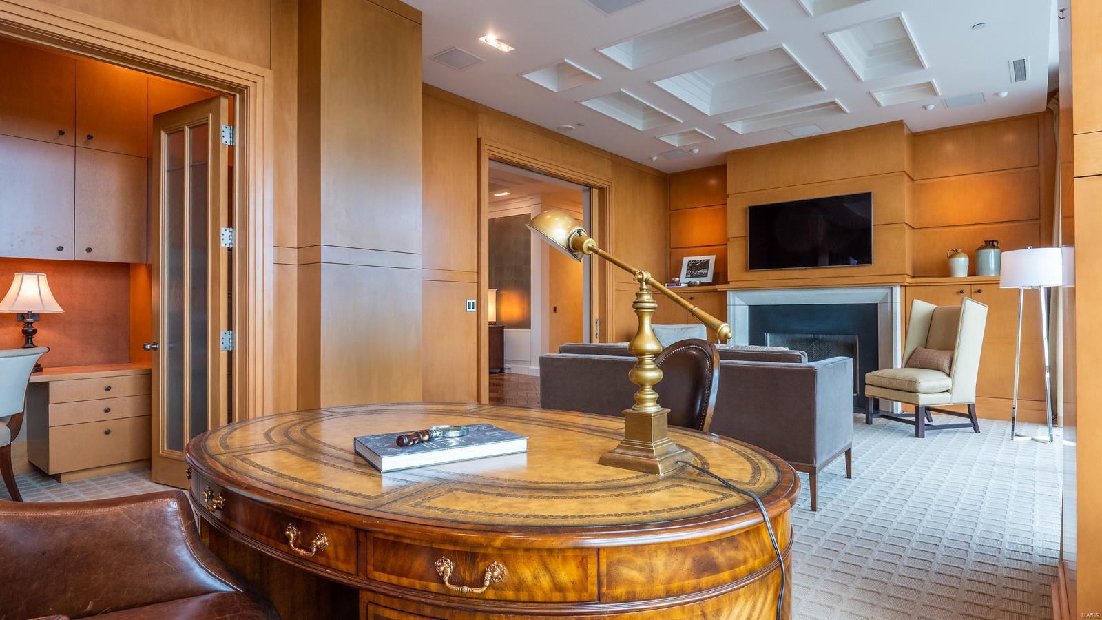 Maryland Walk A Condo - Residential