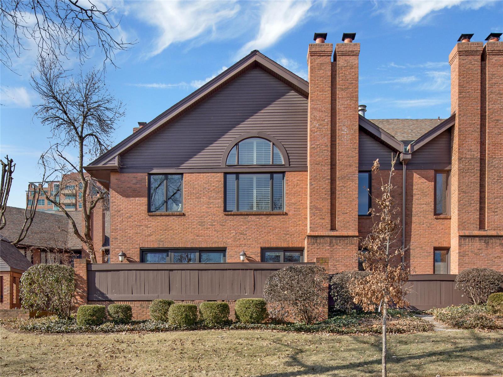 Central Pointe Condo - Residential