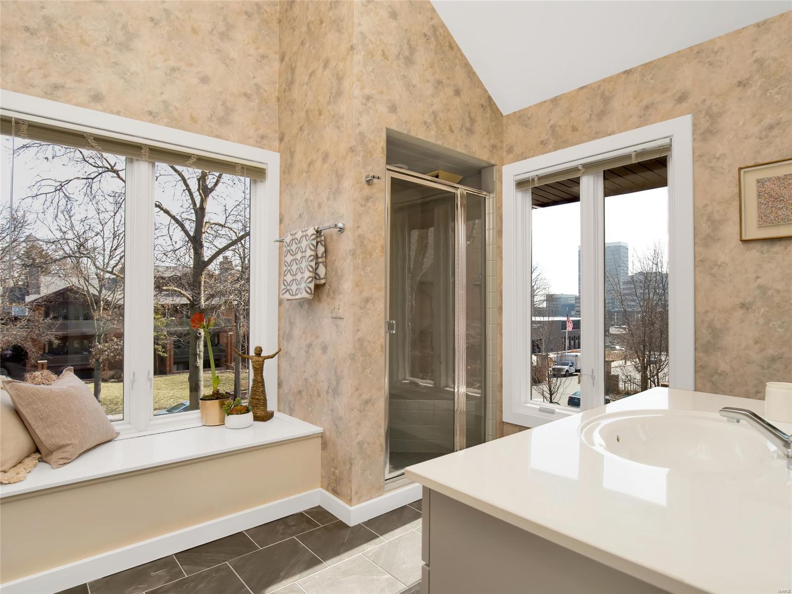 Central Pointe Condo - Residential