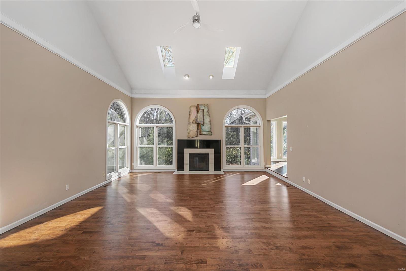 Topping Woods Estates - Residential