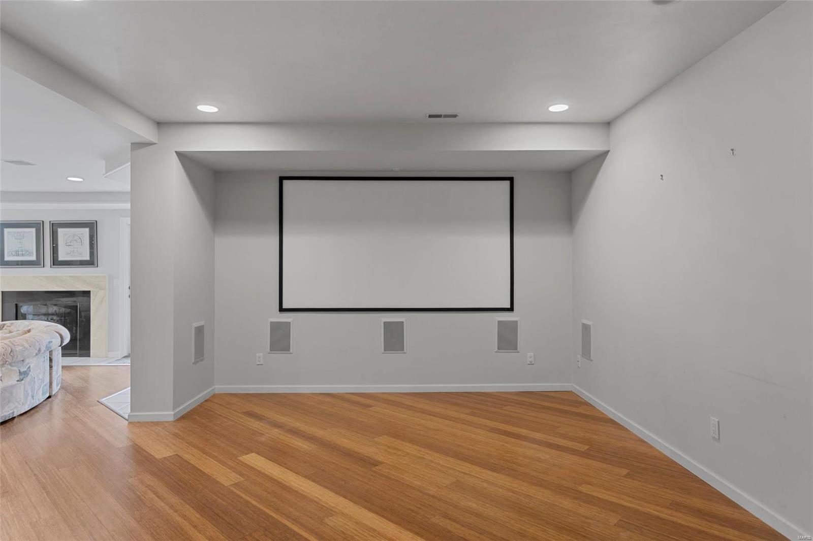 Topping Woods Estates - Residential