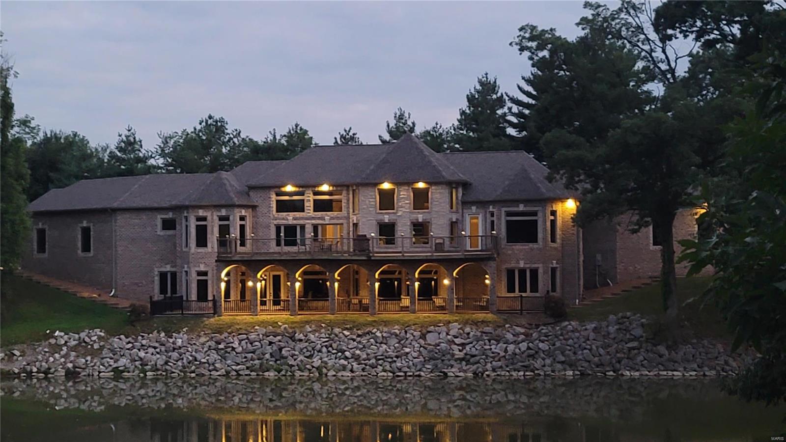 Fleur Du Bois - Residential