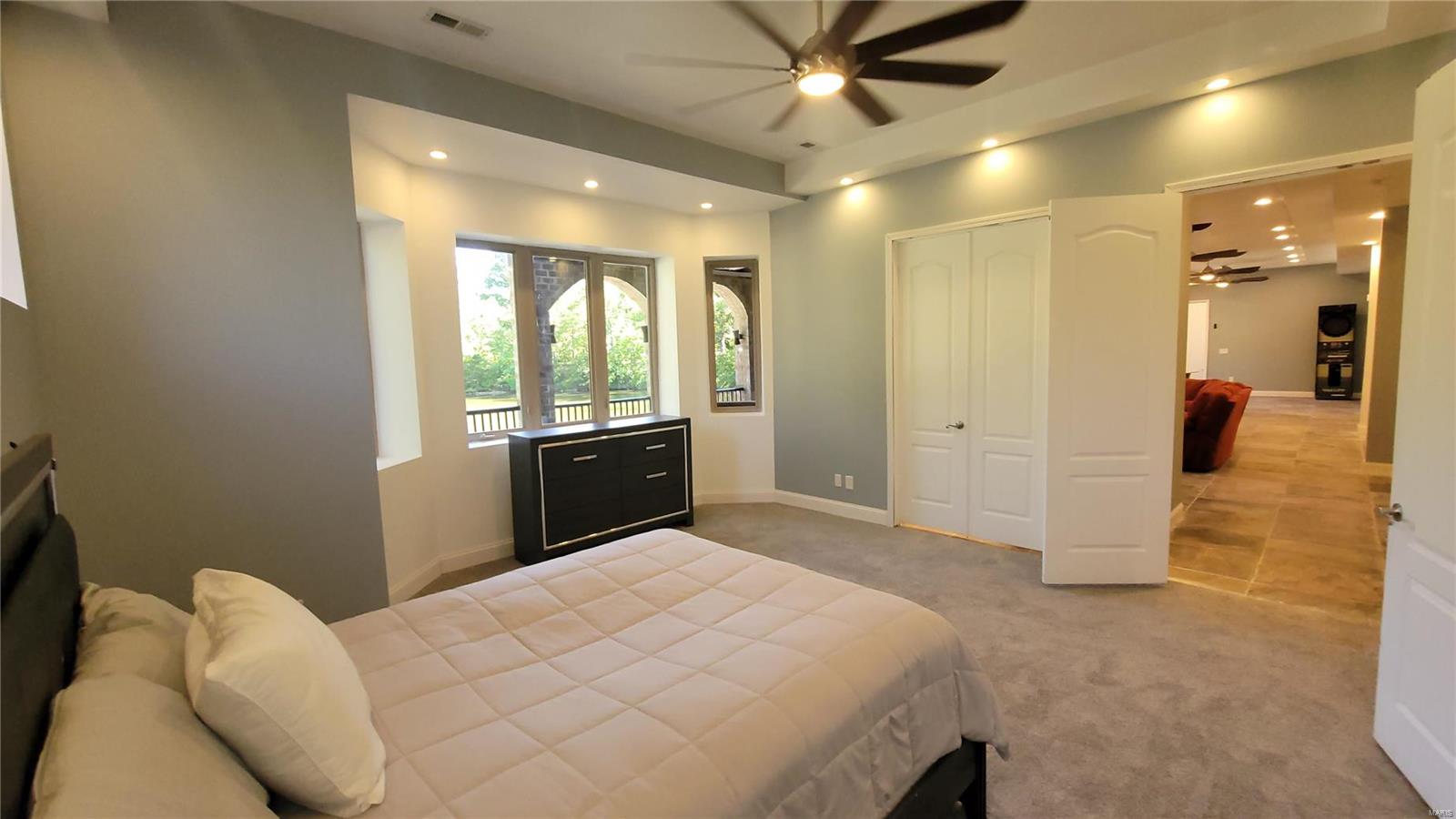 Fleur Du Bois - Residential