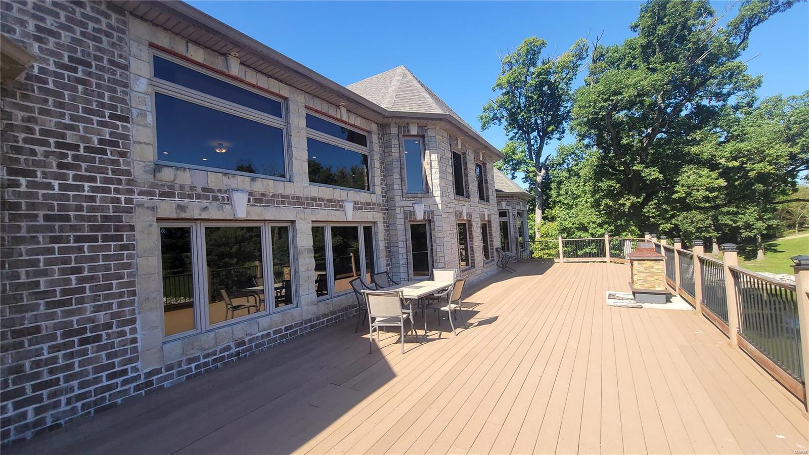 Fleur Du Bois - Residential