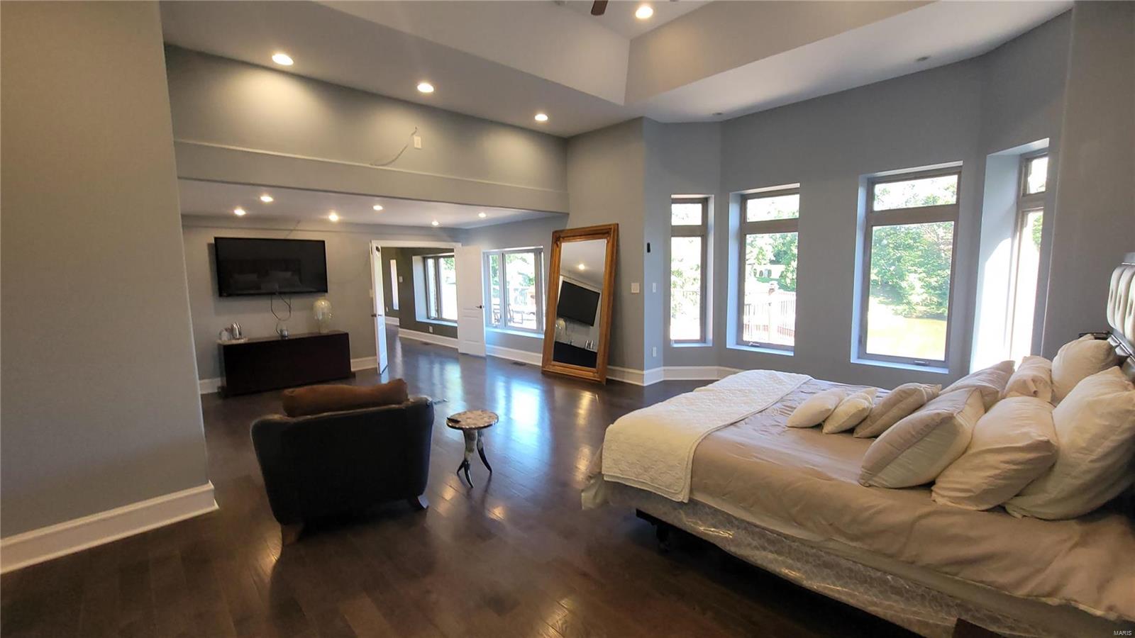 Fleur Du Bois - Residential