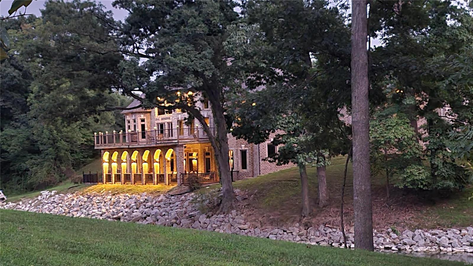 Fleur Du Bois - Residential