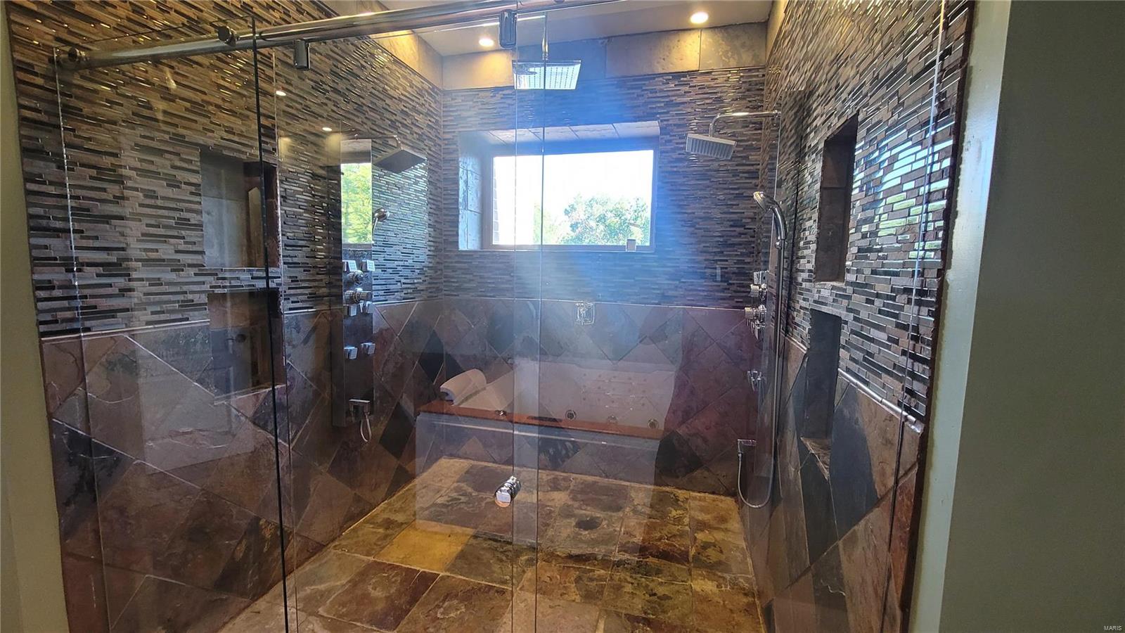 Fleur Du Bois - Residential