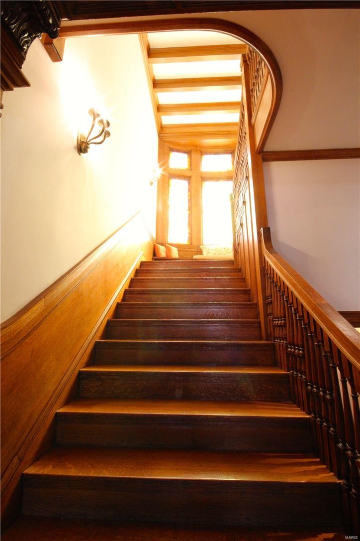 Pershing Place - Residential