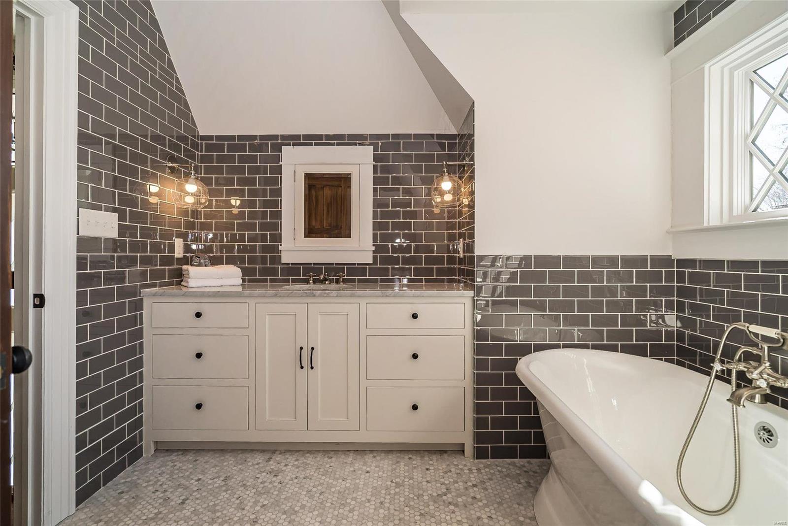 Forsyth Place - Residential