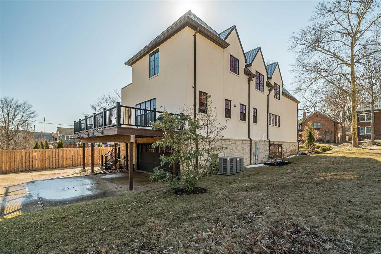 Forsyth Place - Residential