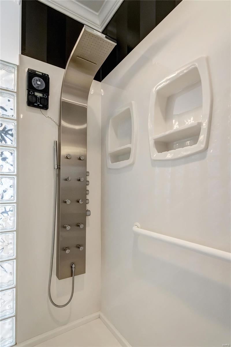 Ridge Creek Estate - Residential